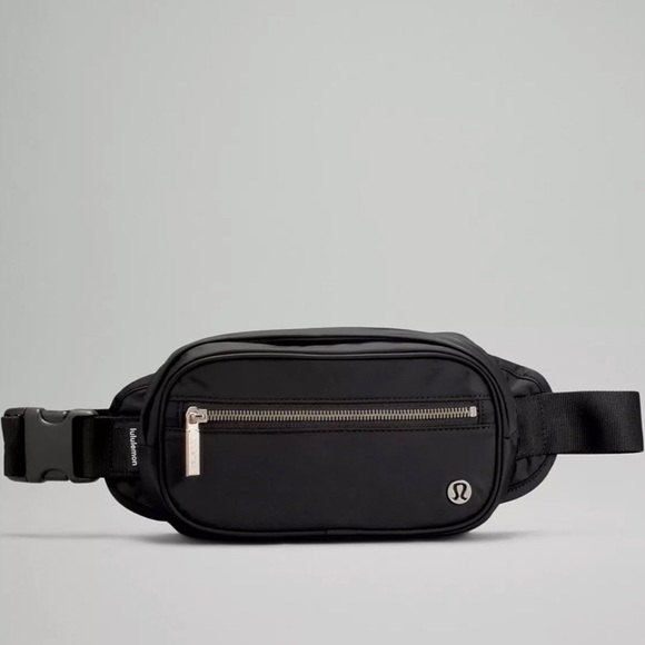 lululemon athletica Bags Lululemon Wanderlust Belt Bag Black Poshmark